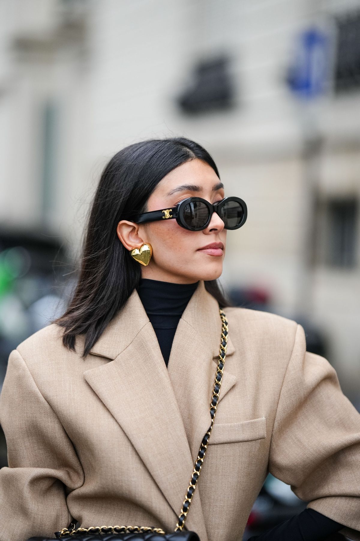 Celine Oval CV-23