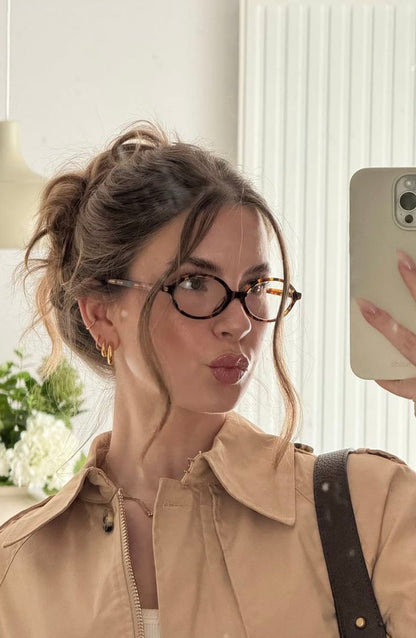 Miu Miu Oval Brown Transparent T-2