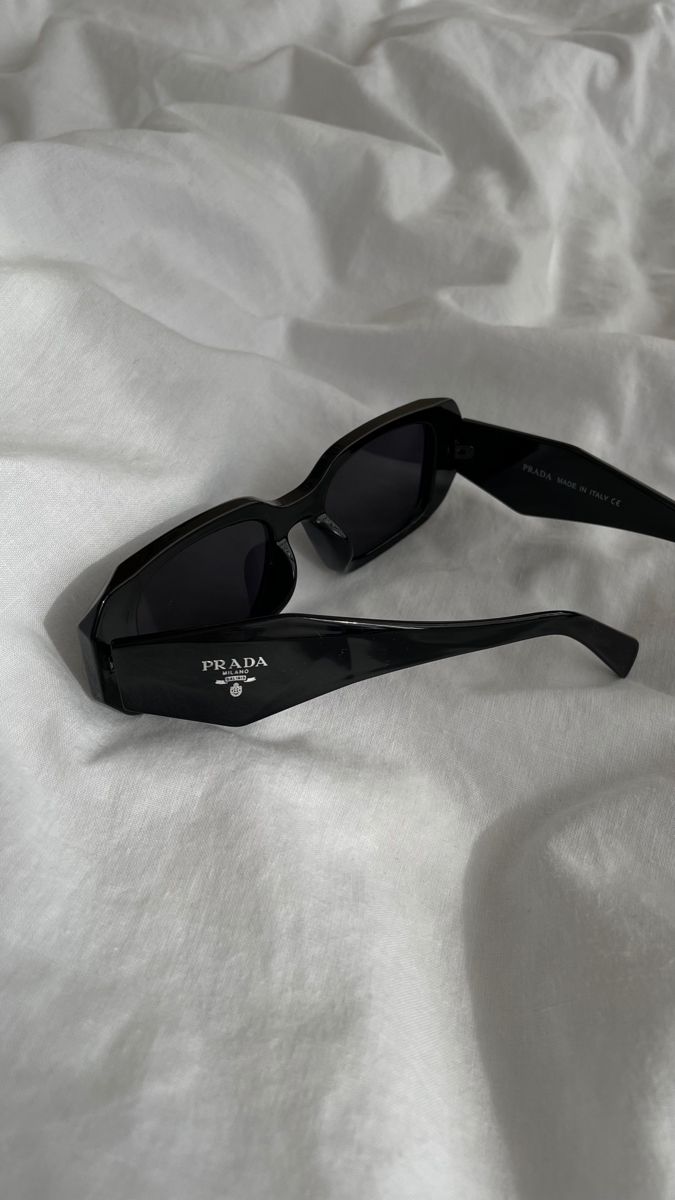 Prada Milano  HC-2