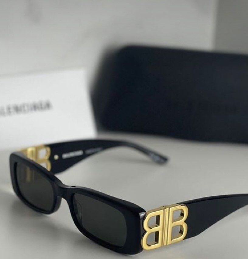 Balenciaga WO2S2